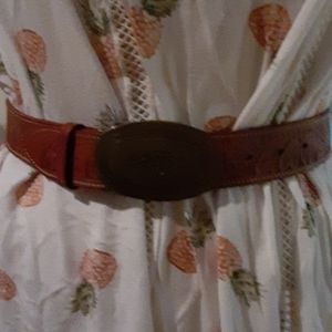 DKNY belt